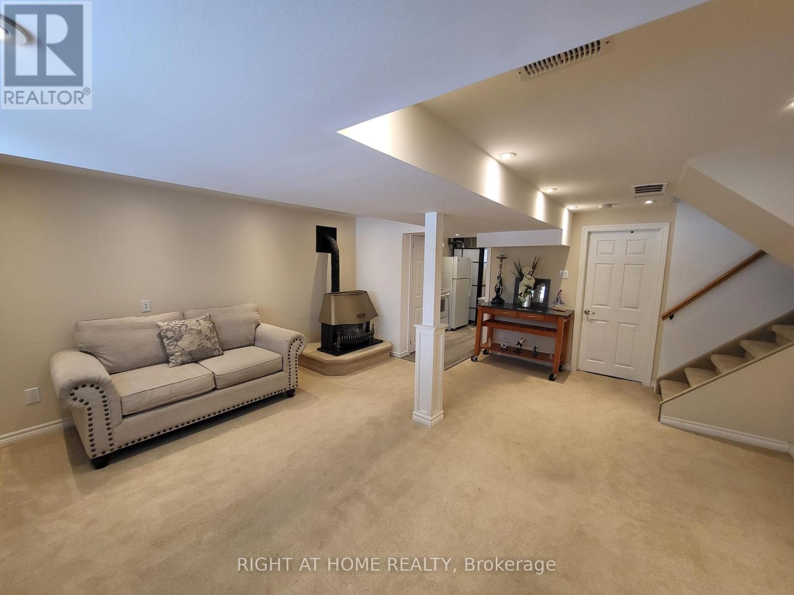 832 Boronia Crescent, Newmarket, Ontario  L3Y 5J9 - Photo 28 - N12707692