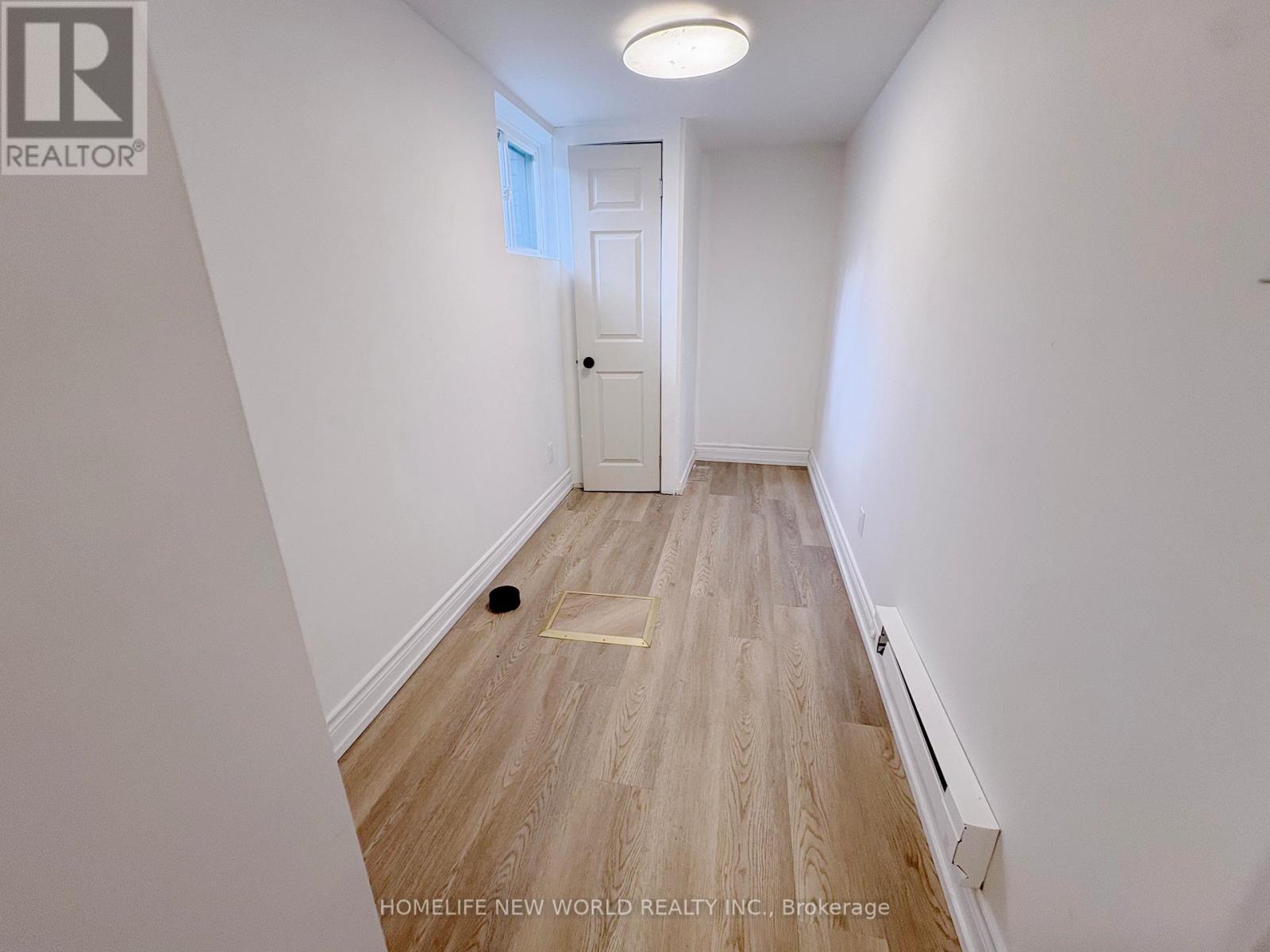 Lower - 679 Gladstone Avenue, Toronto, Ontario  M6H 3J5 - Photo 13 - W12707690