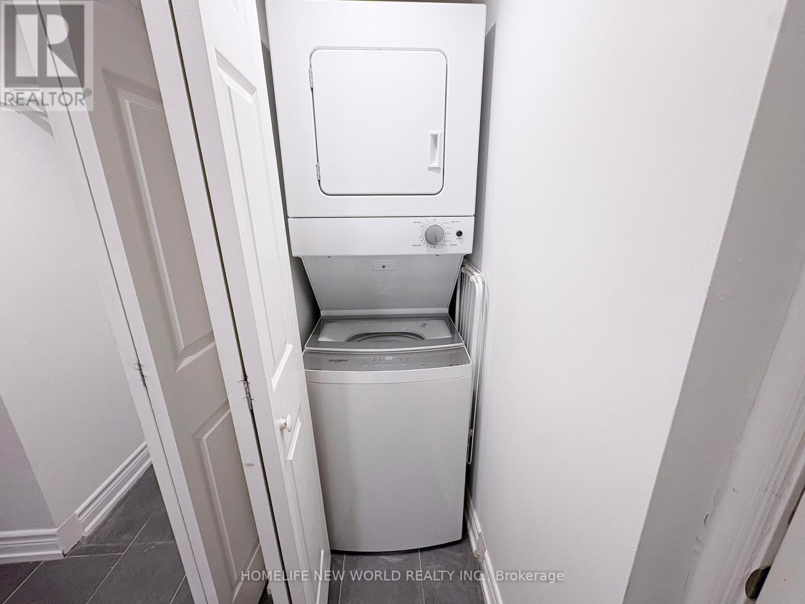 Lower - 679 Gladstone Avenue, Toronto, Ontario  M6H 3J5 - Photo 15 - W12707690