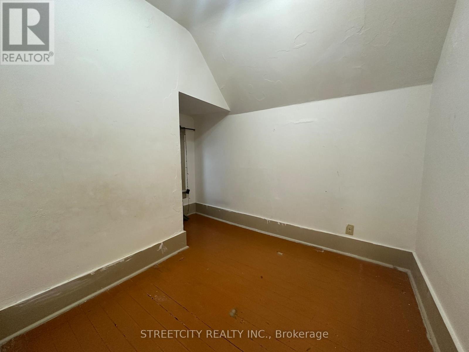 305 St Clair Street, Chatham-Kent, Ontario  N7L 3J8 - Photo 12 - X12672078