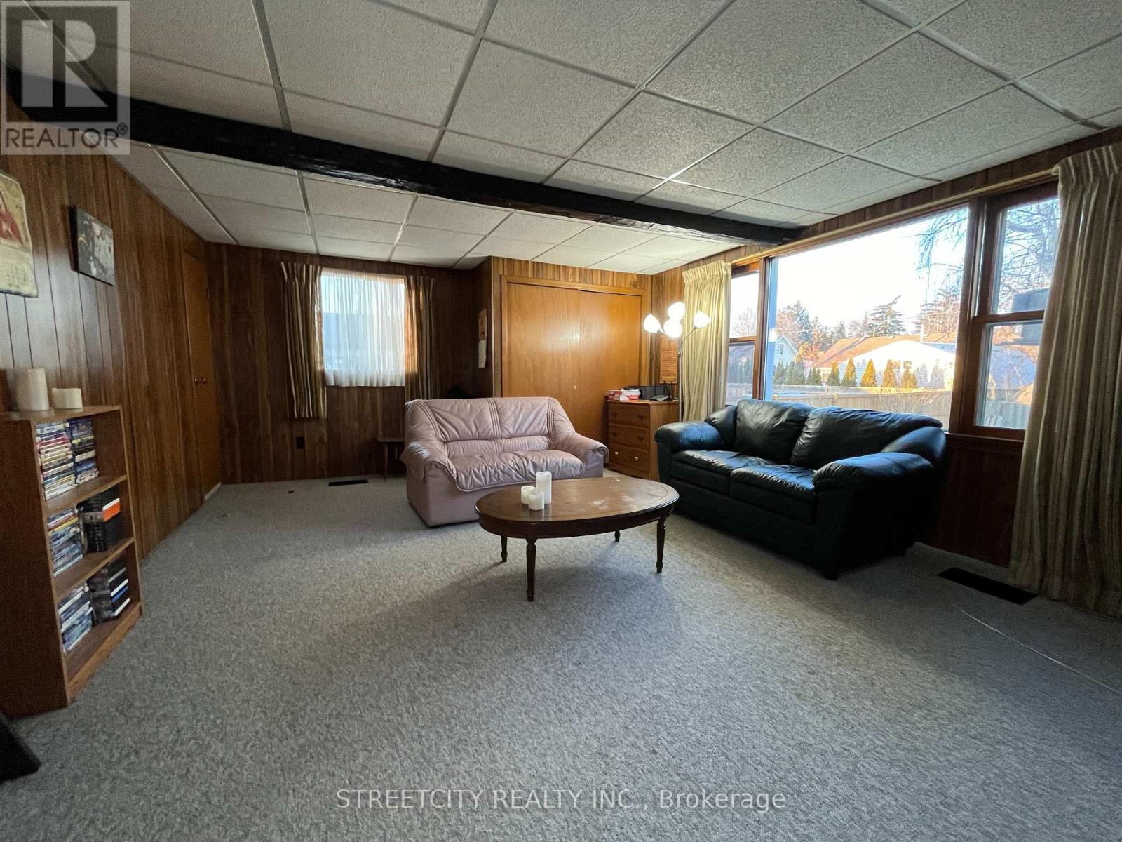 305 St Clair Street, Chatham-Kent, Ontario  N7L 3J8 - Photo 7 - X12672078