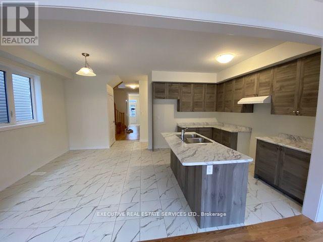 24 Monteith Drive, Brantford, Ontario  N3T 0W6 - Photo 5 - X12707684