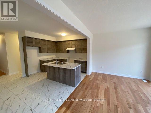 24 Monteith Drive, Brantford, Ontario  N3T 0W6 - Photo 6 - X12707684