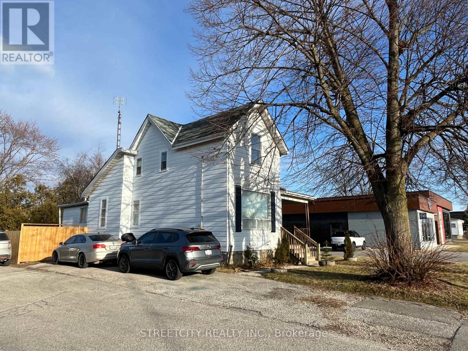 305 St Clair Street, Chatham-Kent, Ontario  N7L 3J8 - Photo 18 - X12672078