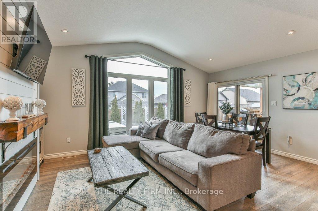 92 Westlake Drive, St. Thomas, Ontario  N5P 0B7 - Photo 18 - X12707746
