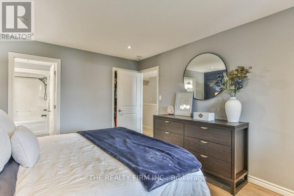 92 Westlake Drive, St. Thomas, Ontario  N5P 0B7 - Photo 25 - X12707746