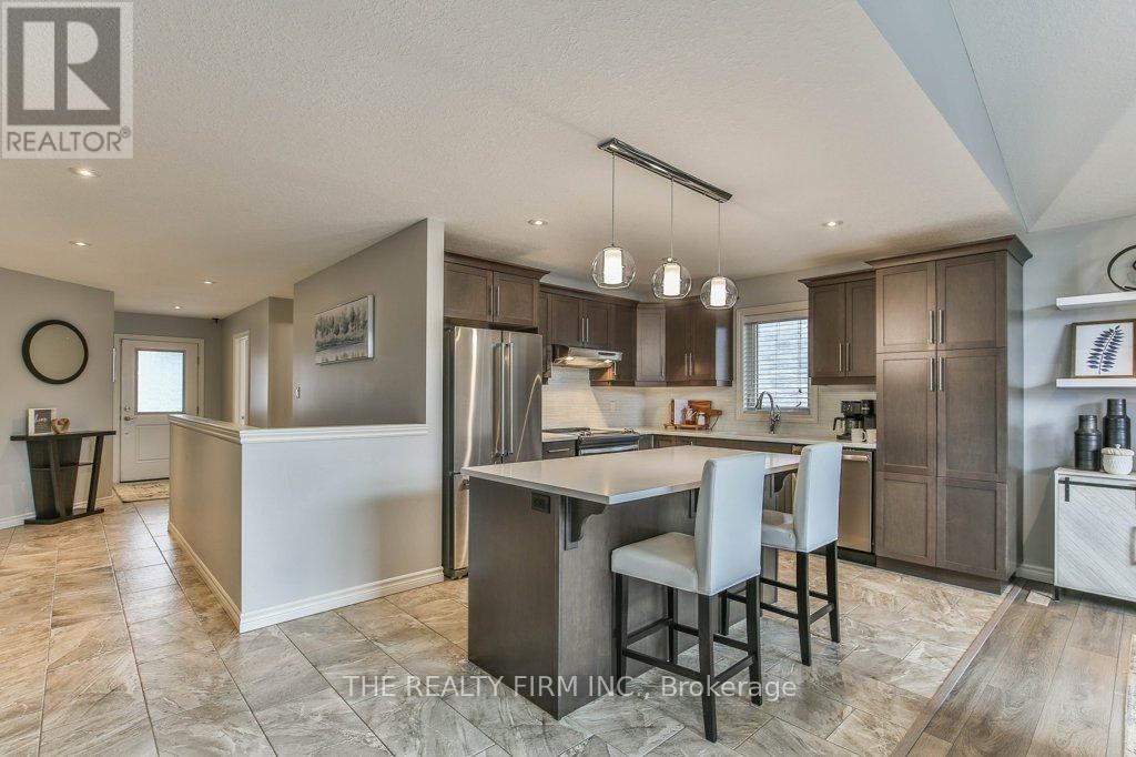 92 Westlake Drive, St. Thomas, Ontario  N5P 0B7 - Photo 6 - X12707746