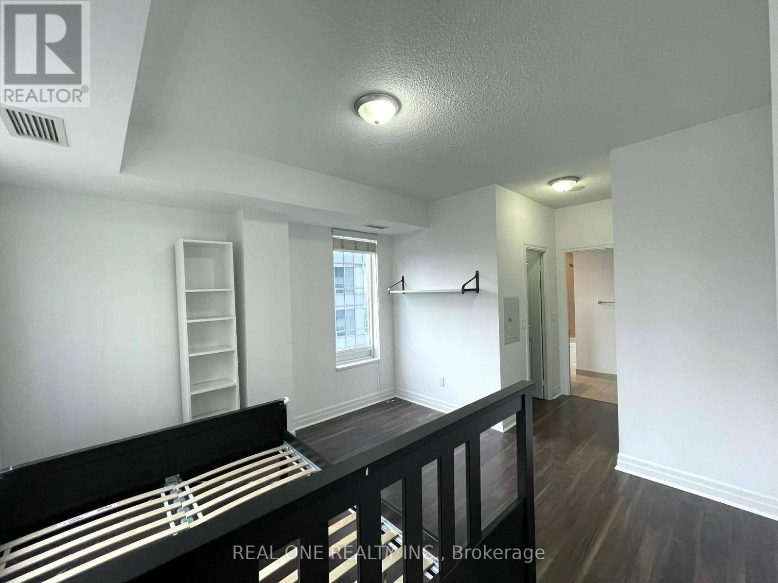 3004 - 35 Balmuto Street, Toronto, Ontario  M4Y 0A3 - Photo 9 - C12707740