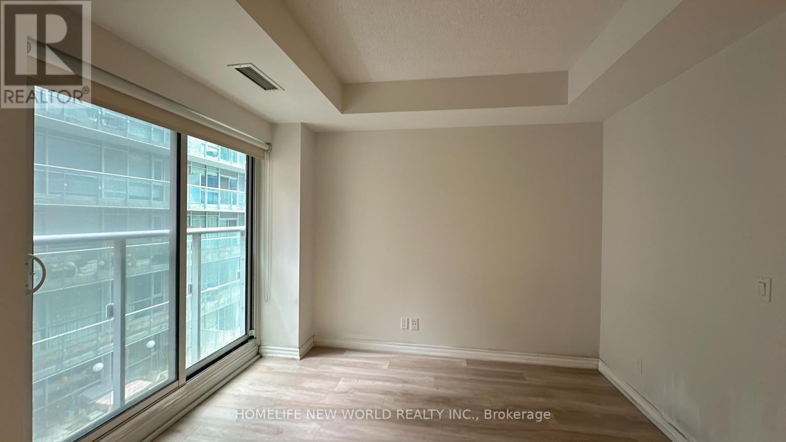 402 - 30 Nelson Street, Toronto, Ontario  M5V 0H5 - Photo 9 - C12707744