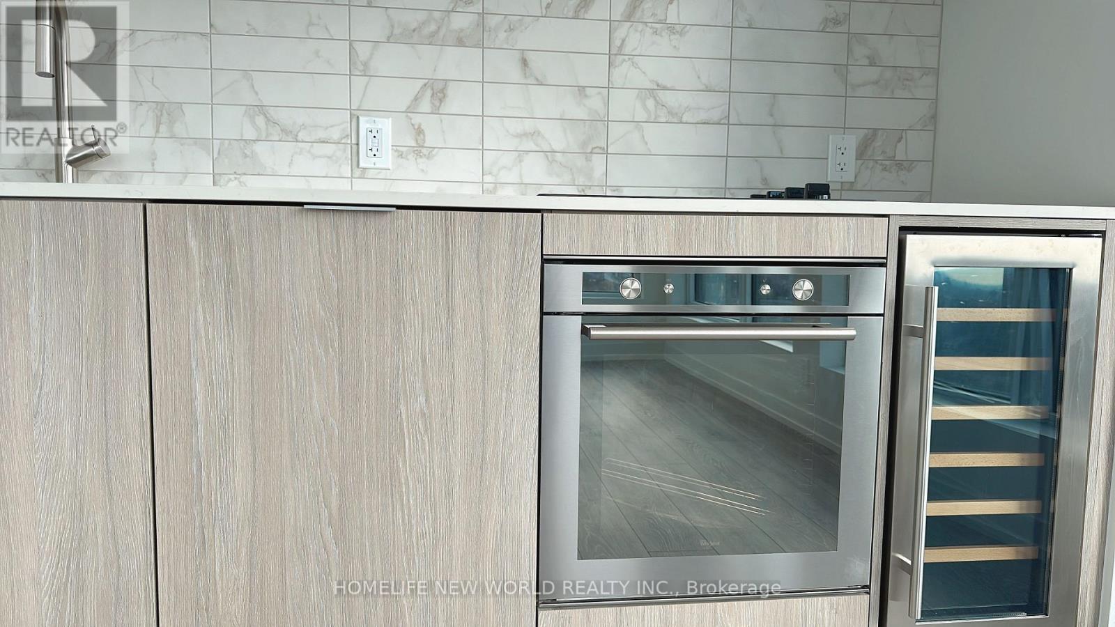 1621 - 2020 Bathurst Street, Toronto, Ontario  M5P 0A6 - Photo 8 - C12707748