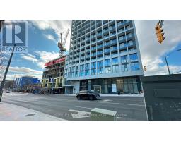 1621 - 2020 BATHURST STREET, Toronto, Ontario