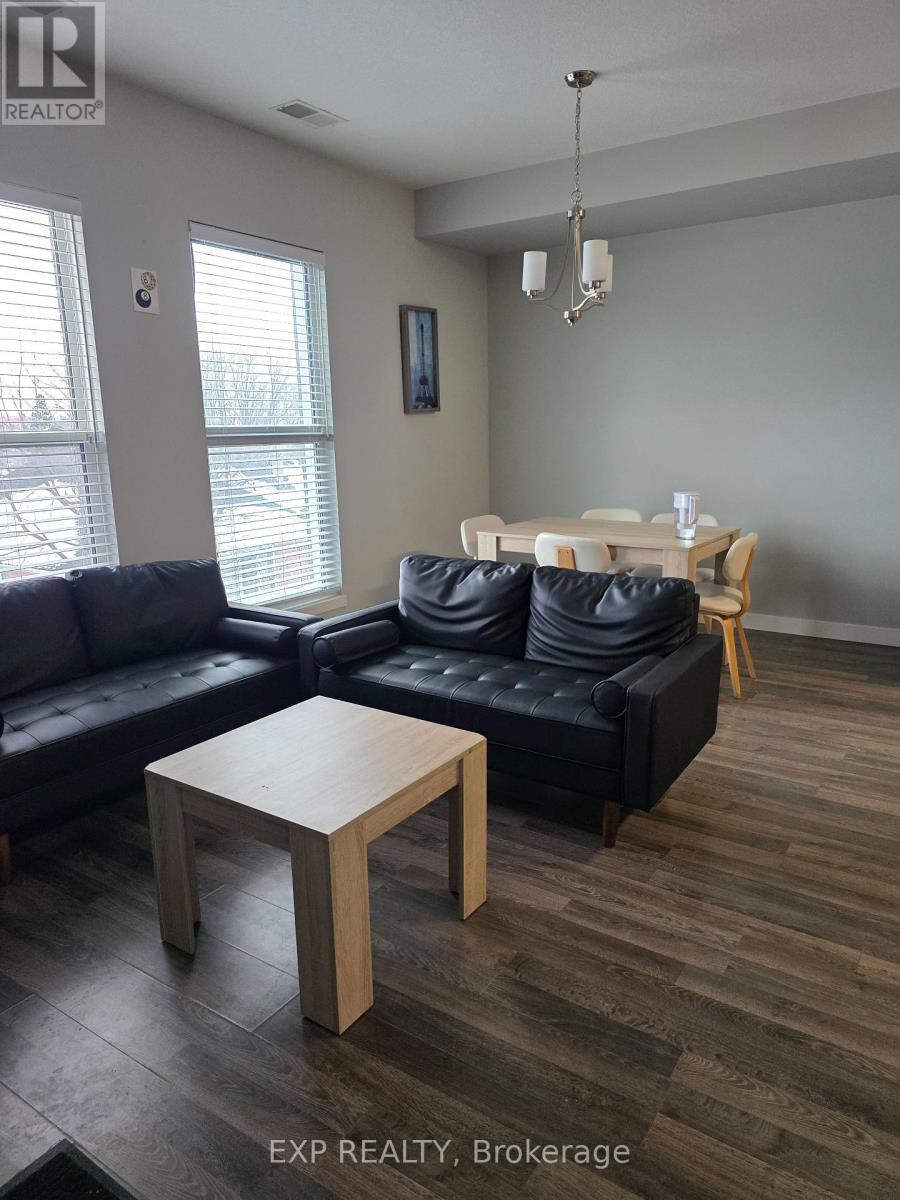 T204 - 62 Balsam Street, Waterloo, Ontario  N2L 3H2 - Photo 3 - X12707750