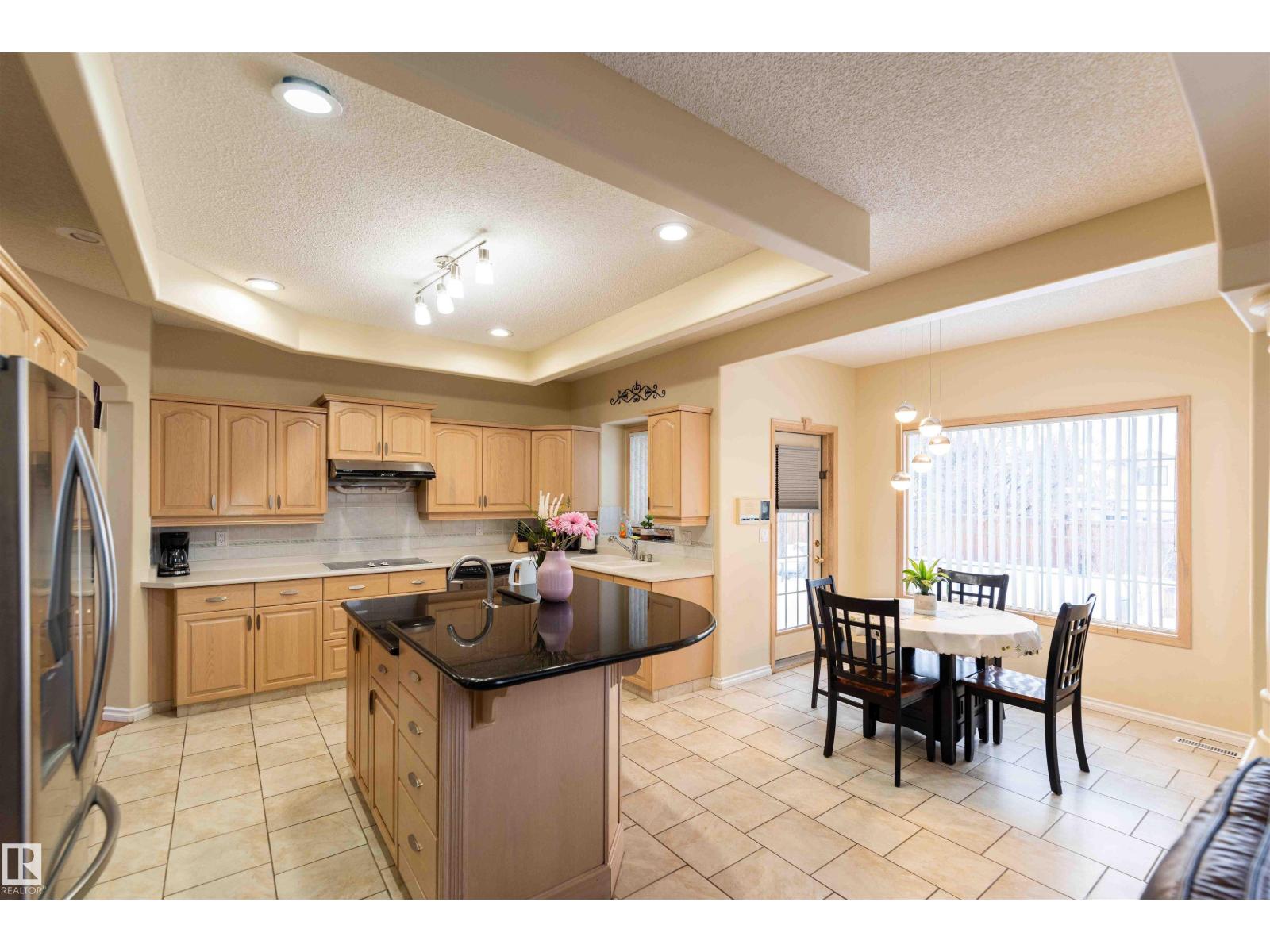 1135 116 St Nw, Edmonton, Alberta  T6J 6X5 - Photo 14 - E4469371