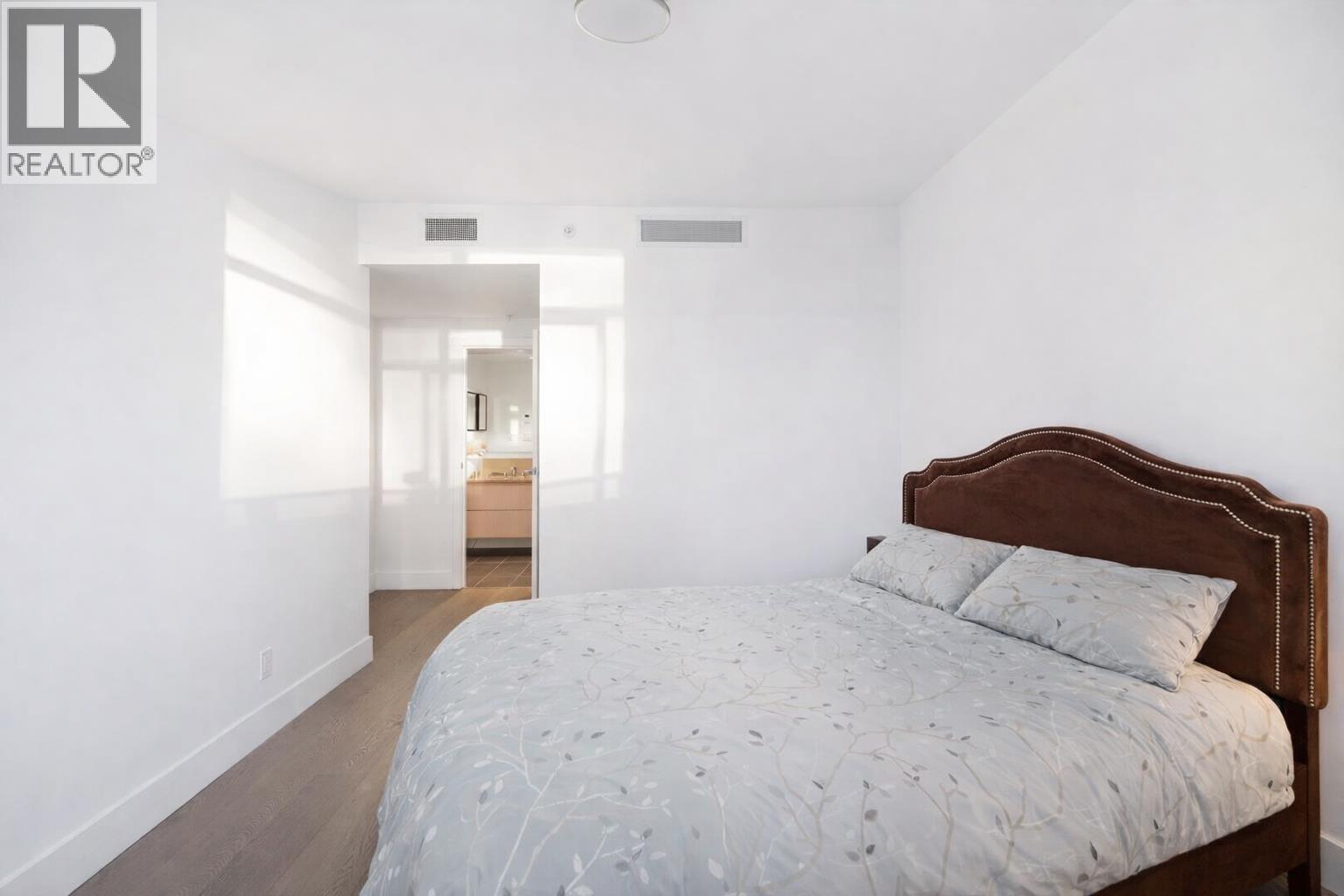 1401 1675 Lions Gate, North Vancouver, British Columbia  V7P 0E3 - Photo 9 - R3080441