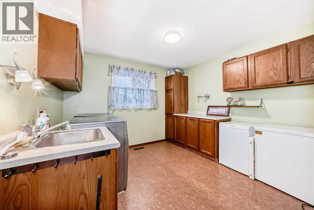 19 Mchugh Place Ne, Calgary, Alberta  T2E 7R4 - Photo 18 - A2275242