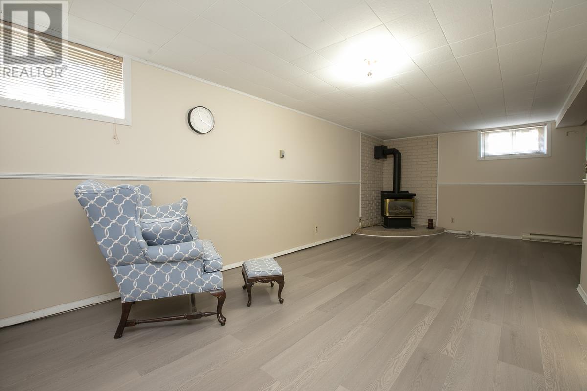 537 Placid Ave, Sault Ste. Marie, Ontario P6B 3M4 - Photo 36 - SM253191