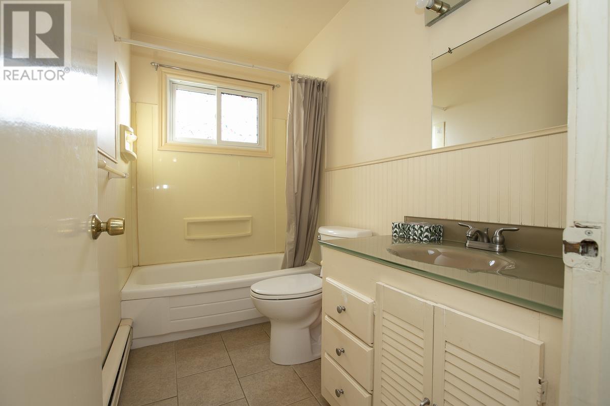 537 Placid Ave, Sault Ste. Marie, Ontario P6B 3M4 - Photo 34 - SM253191