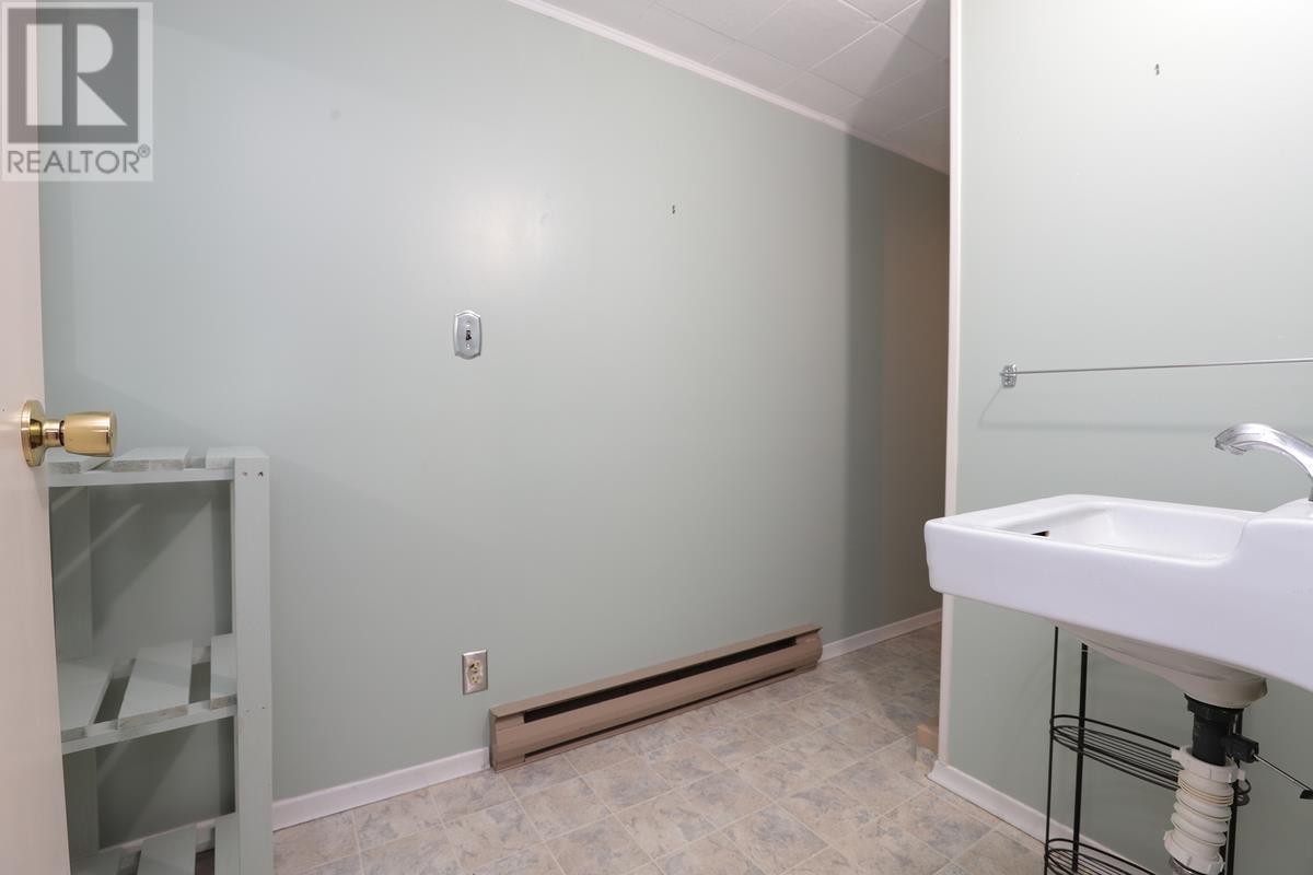 537 Placid Ave, Sault Ste. Marie, Ontario P6B 3M4 - Photo 44 - SM253191