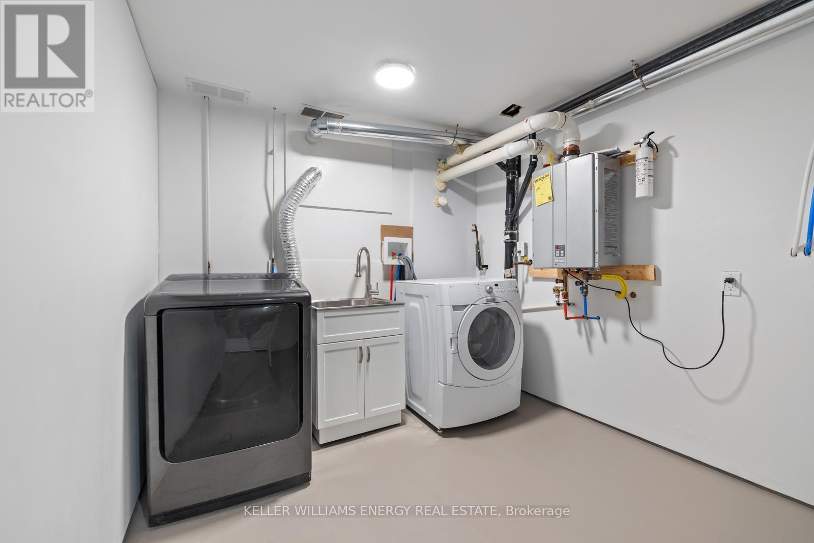 Lower - 1012 Lavender Court, Oshawa, Ontario  L1G 3H1 - Photo 14 - E12707794