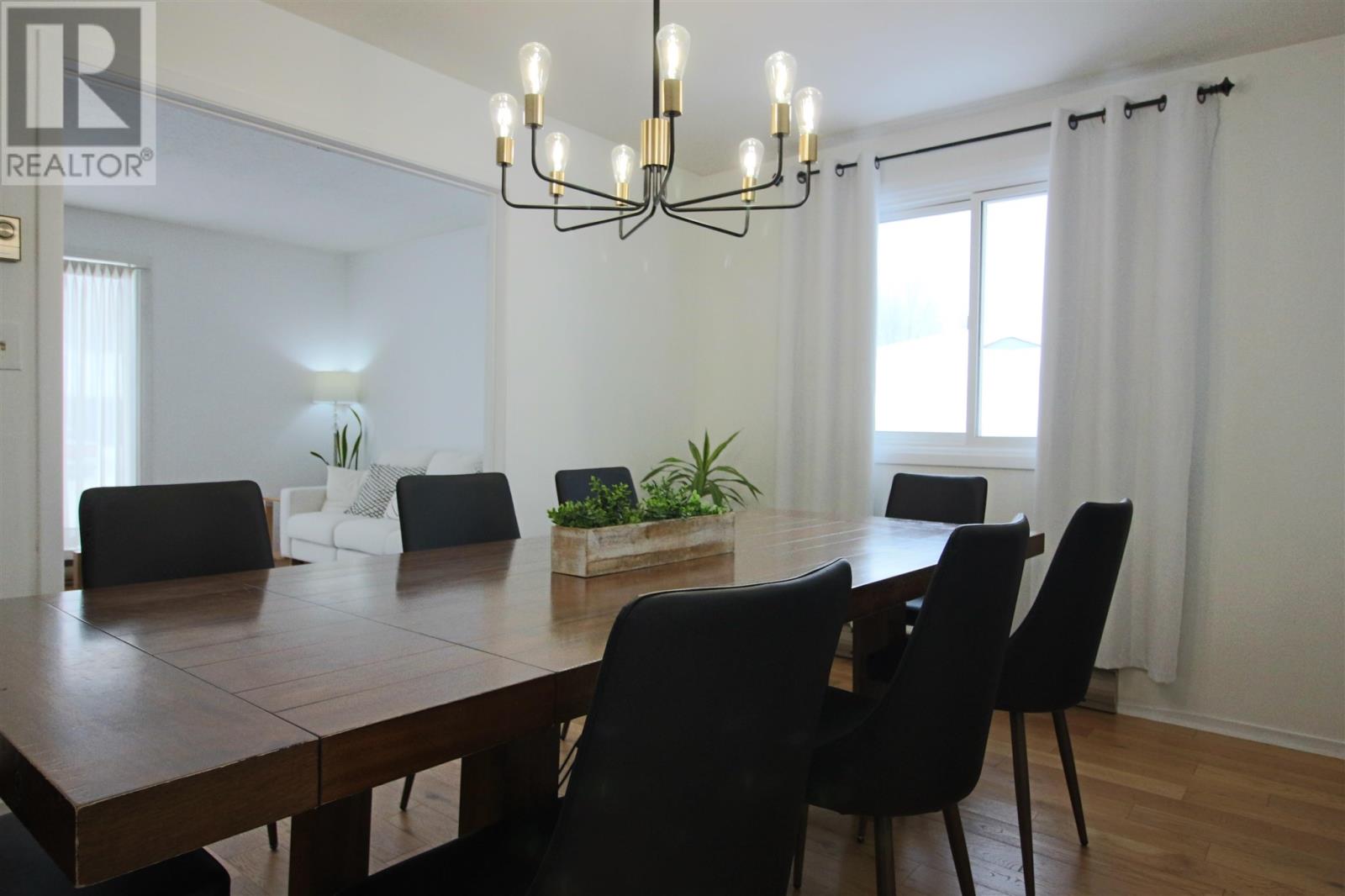 121 Centennial Ave, Sault Ste. Marie, Ontario  P6A 5B2 - Photo 11 - SM260092