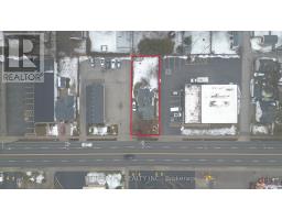 305 ST CLAIR STREET, Chatham-Kent, Ontario