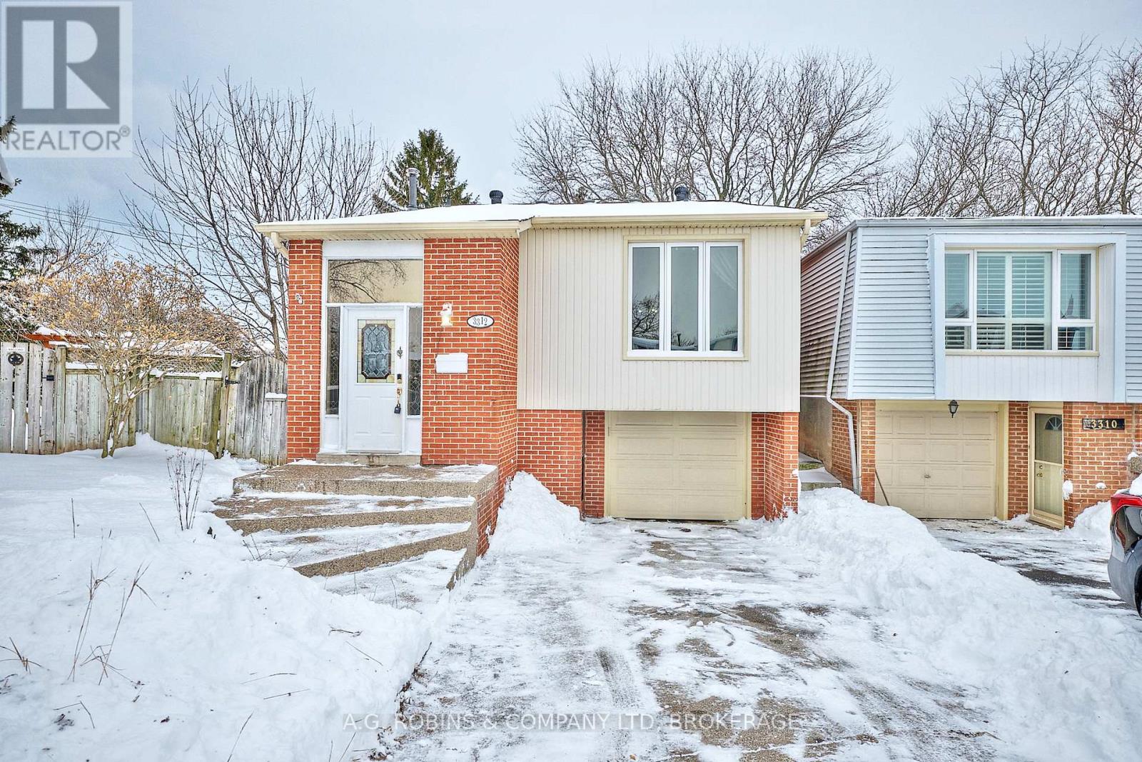 3312 Hannibal Road, Burlington, Ontario  L7M 1R7 - Photo 3 - W12707792