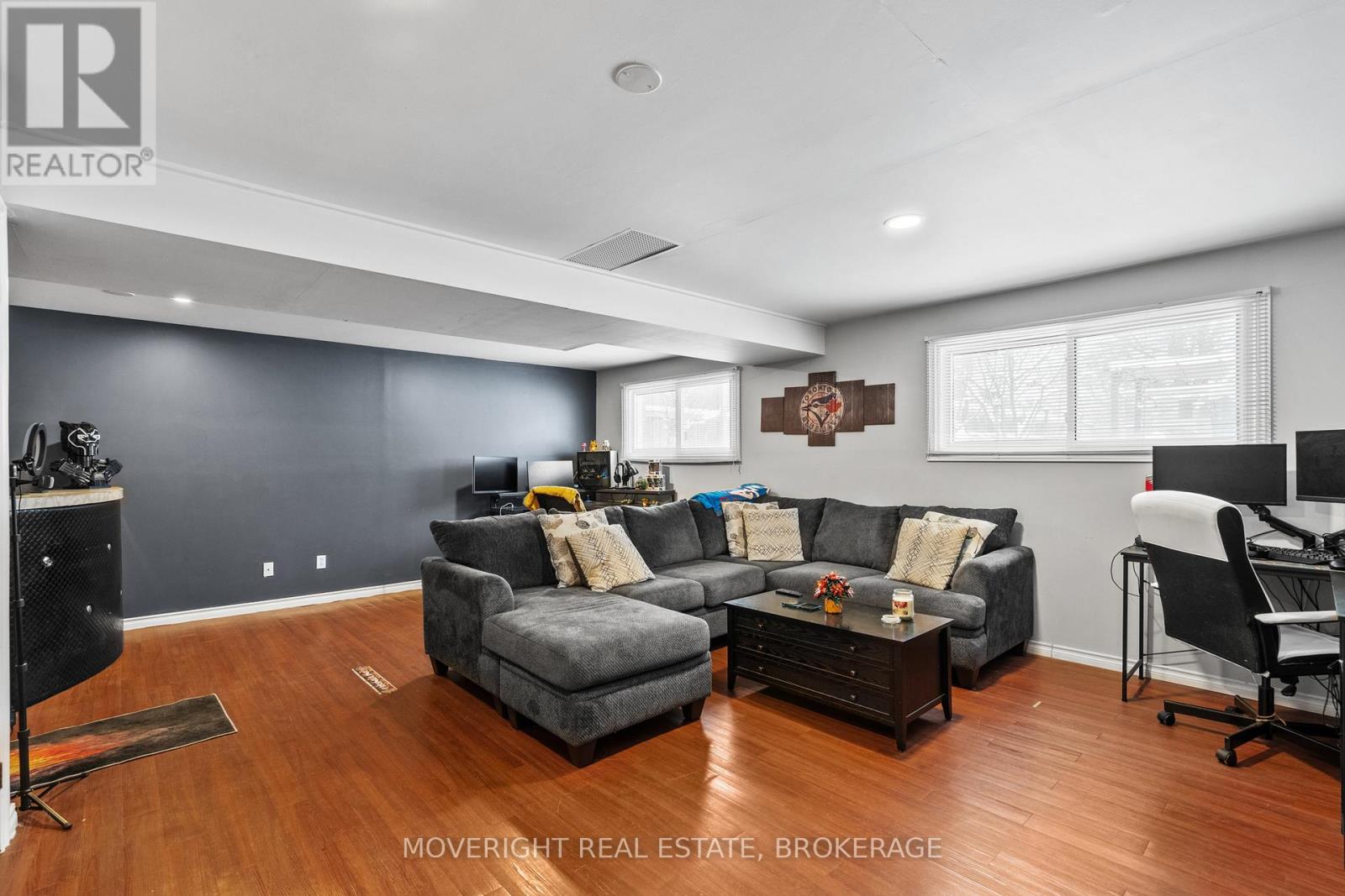 35 Cypress Street, St. Catharines, Ontario  L2N 4L8 - Photo 23 - X12707814