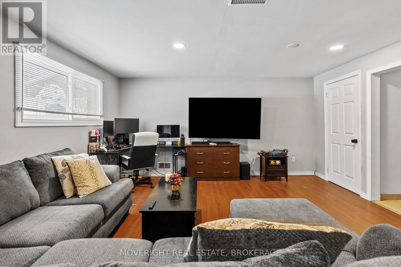 35 Cypress Street, St. Catharines, Ontario  L2N 4L8 - Photo 26 - X12707814