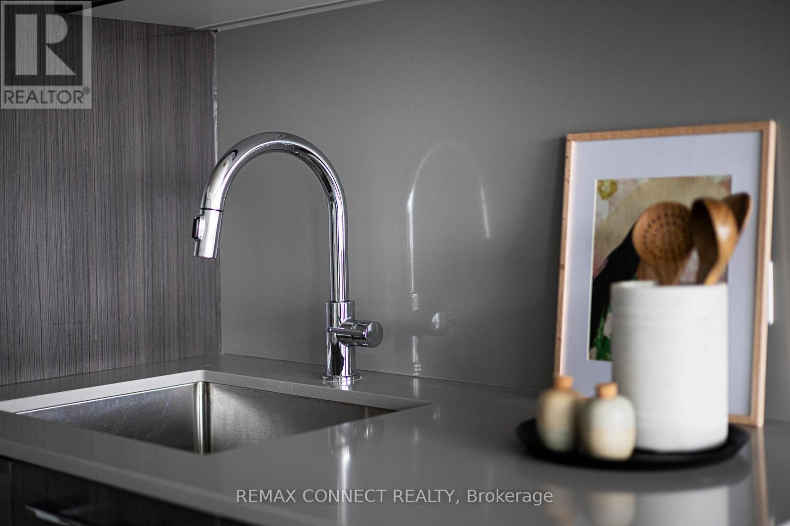 417 - 665 Queen Street E, Toronto, Ontario  M4M 0G3 - Photo 17 - E12707798