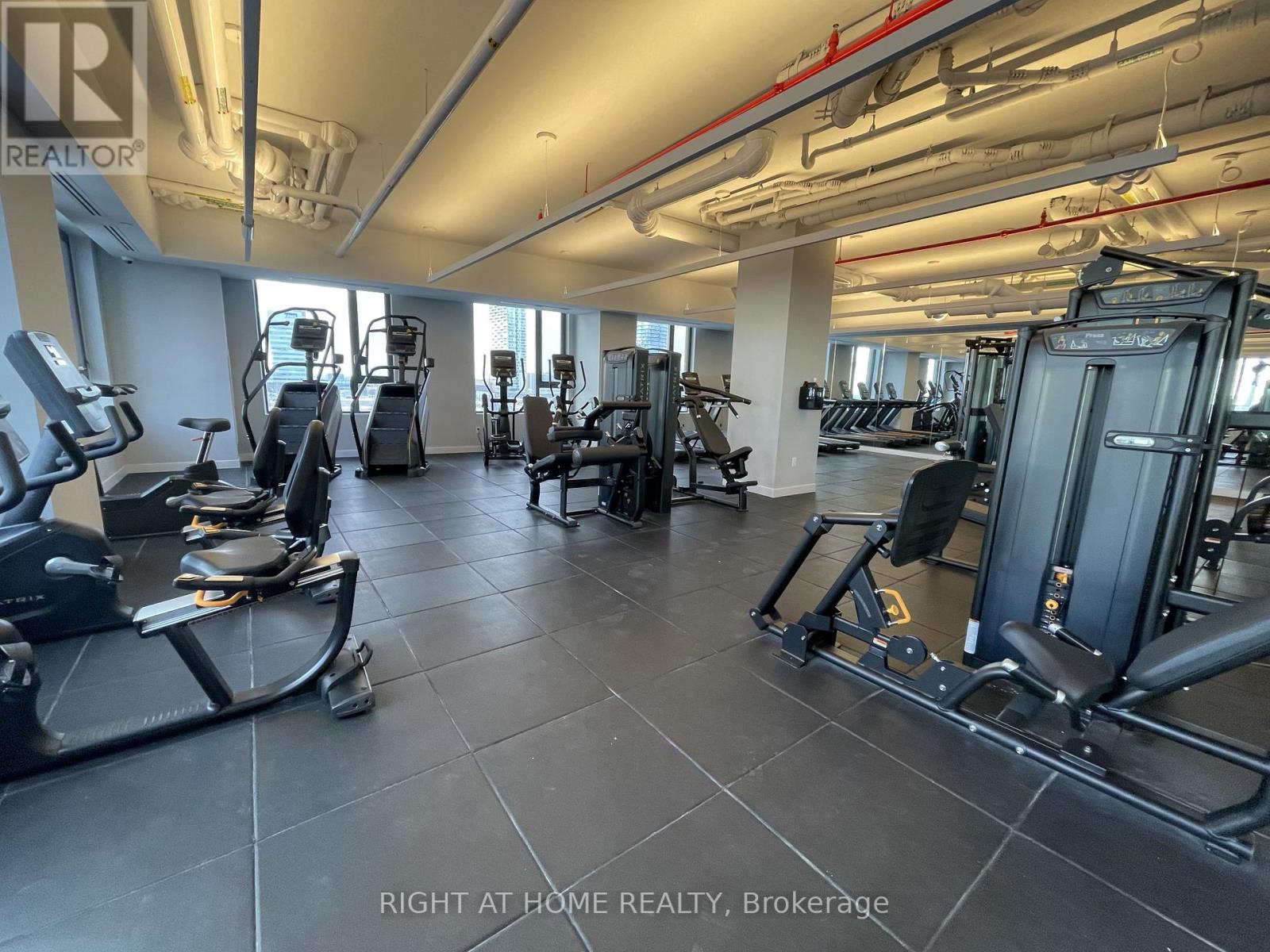 4403 - 2920 Highway 7 W, Vaughan, Ontario  L4K 0P4 - Photo 15 - N12707806