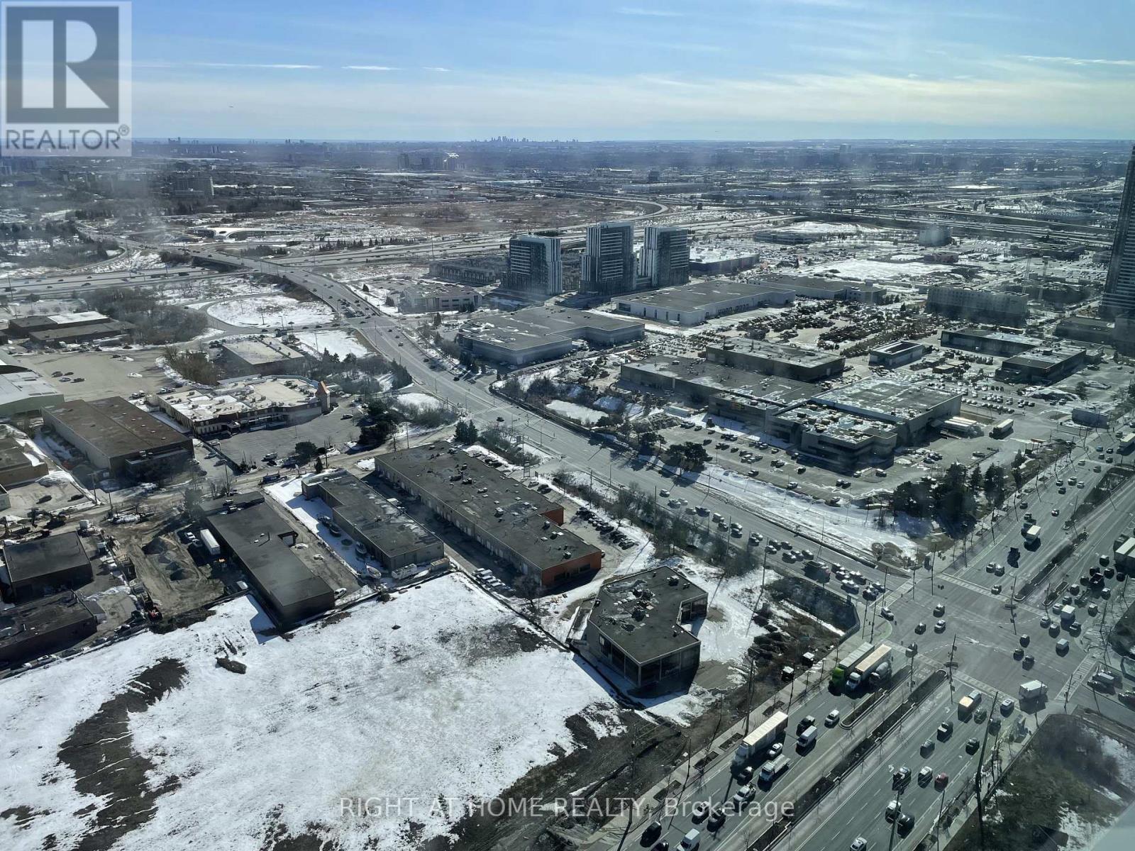 4403 - 2920 Highway 7, Vaughan, Ontario  L4K 0P4 - Photo 9 - N12707808