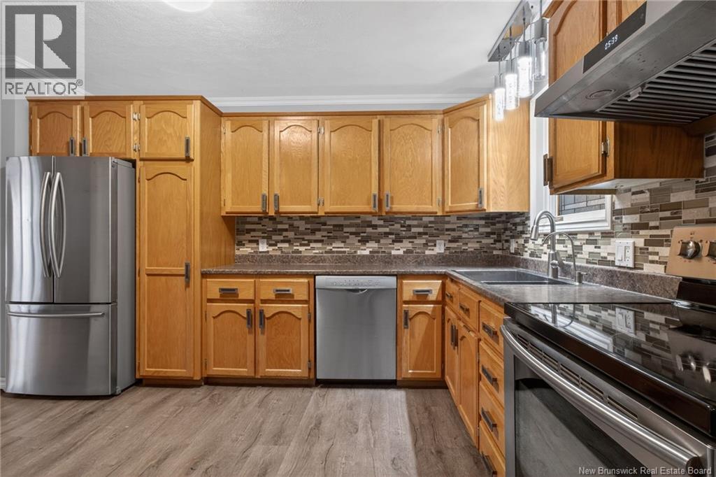 338 Sainte Croix Street, Dieppe, New Brunswick  E1A 1Y7 - Photo 17 - NB132374