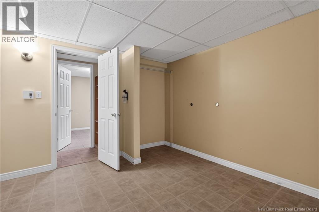 338 Sainte Croix Street, Dieppe, New Brunswick  E1A 1Y7 - Photo 40 - NB132374