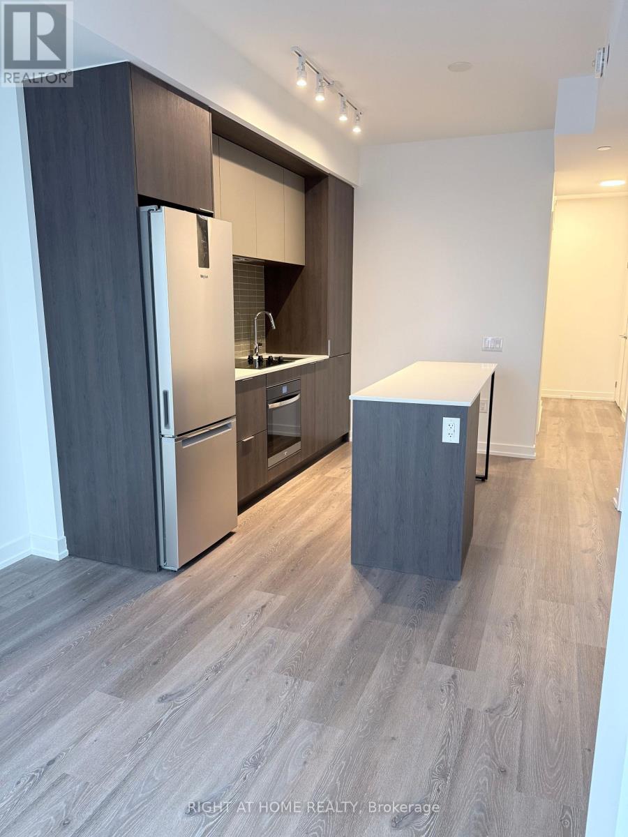 3102 - 395 Square One Drive, Mississauga, Ontario  L5B 0P6 - Photo 12 - W12707774