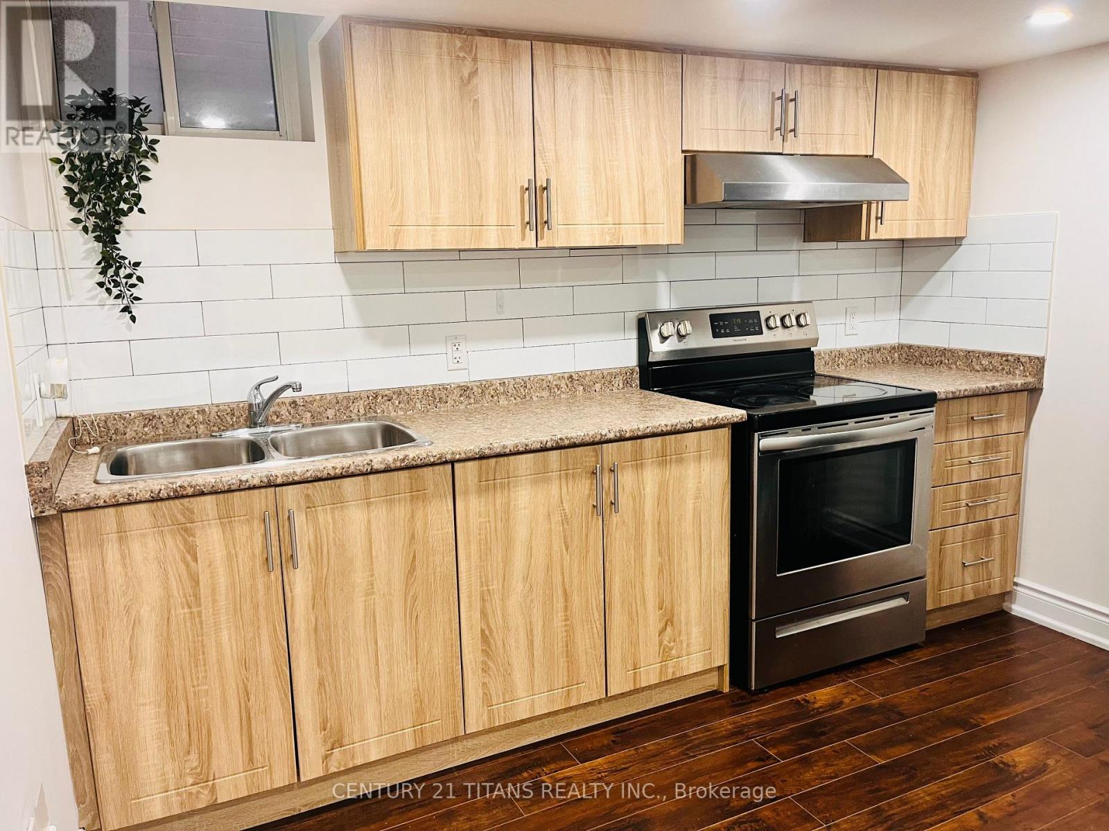 Basement - 5151 Nestling Grove, Mississauga, Ontario  L5M 0L3 - Photo 2 - W12707812