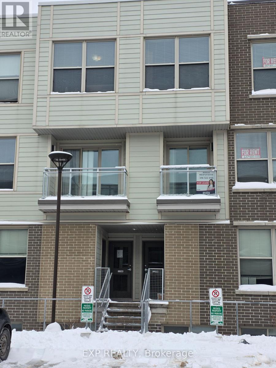 T204-(Room B) - 62 Balsam Street N, Waterloo, Ontario  N2L 3H2 - Photo 1 - X12707754