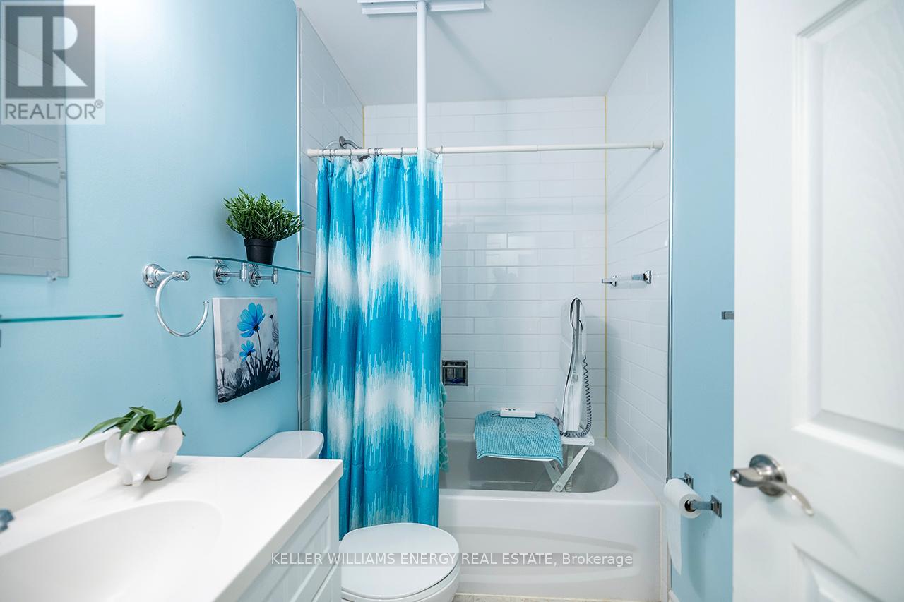 676 Whistler Drive, Oshawa (Northglen), Ontario  L1J 7N7 - Photo 23 - E12707820