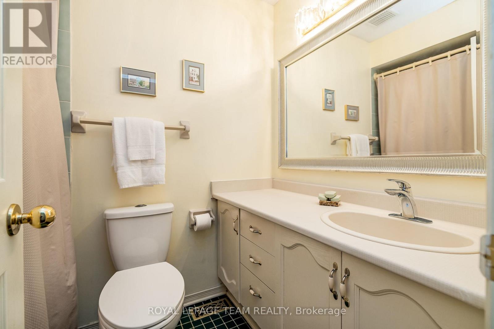 13 - 25 Pine Needles Court, Ottawa, Ontario  K2S 1G5 - Photo 21 - X12707846