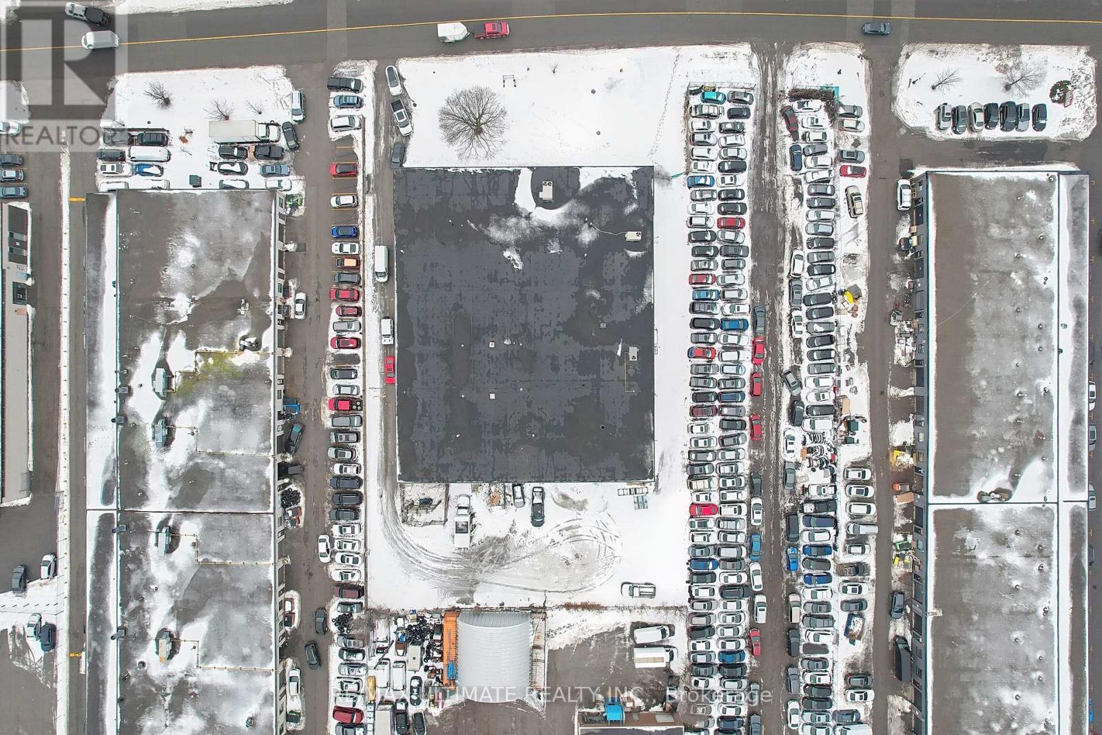 285 Midwest Road, Toronto, Ontario M1P 3A6 - Photo 2 - E12707818