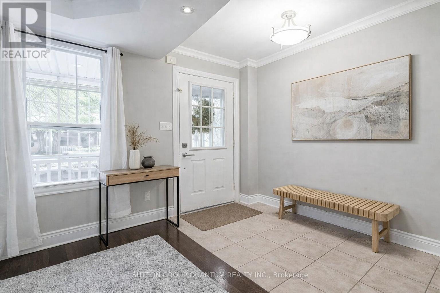 187 Gatwick Drive, Oakville, Ontario  L6H 6T6 - Photo 2 - W12707842