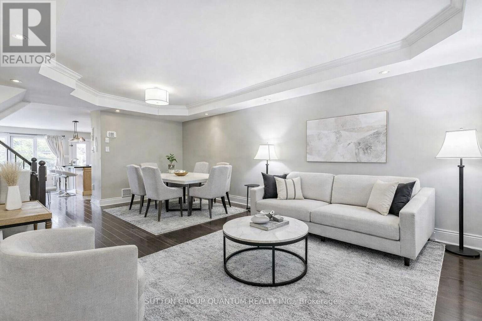 187 Gatwick Drive, Oakville, Ontario  L6H 6T6 - Photo 4 - W12707842