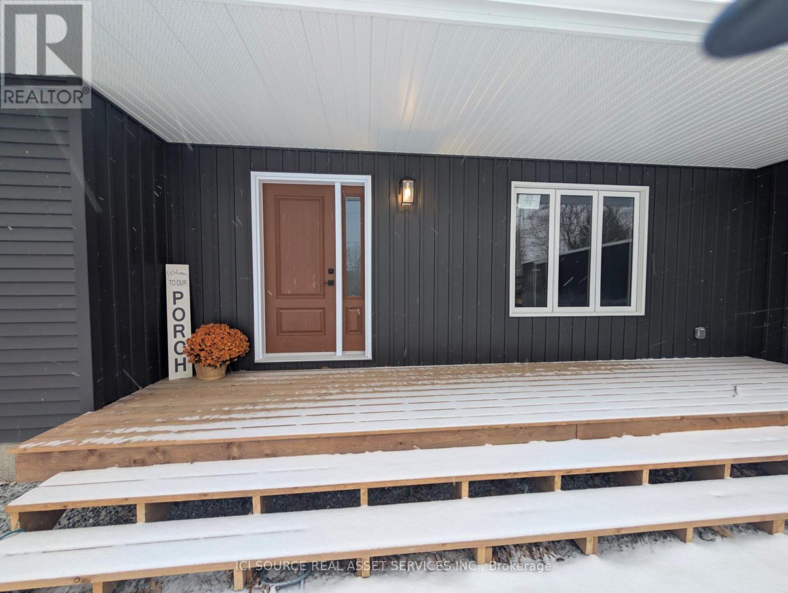 7367 Roger Stevens Drive, Montague, Ontario  K7A 4S6 - Photo 14 - X12707852