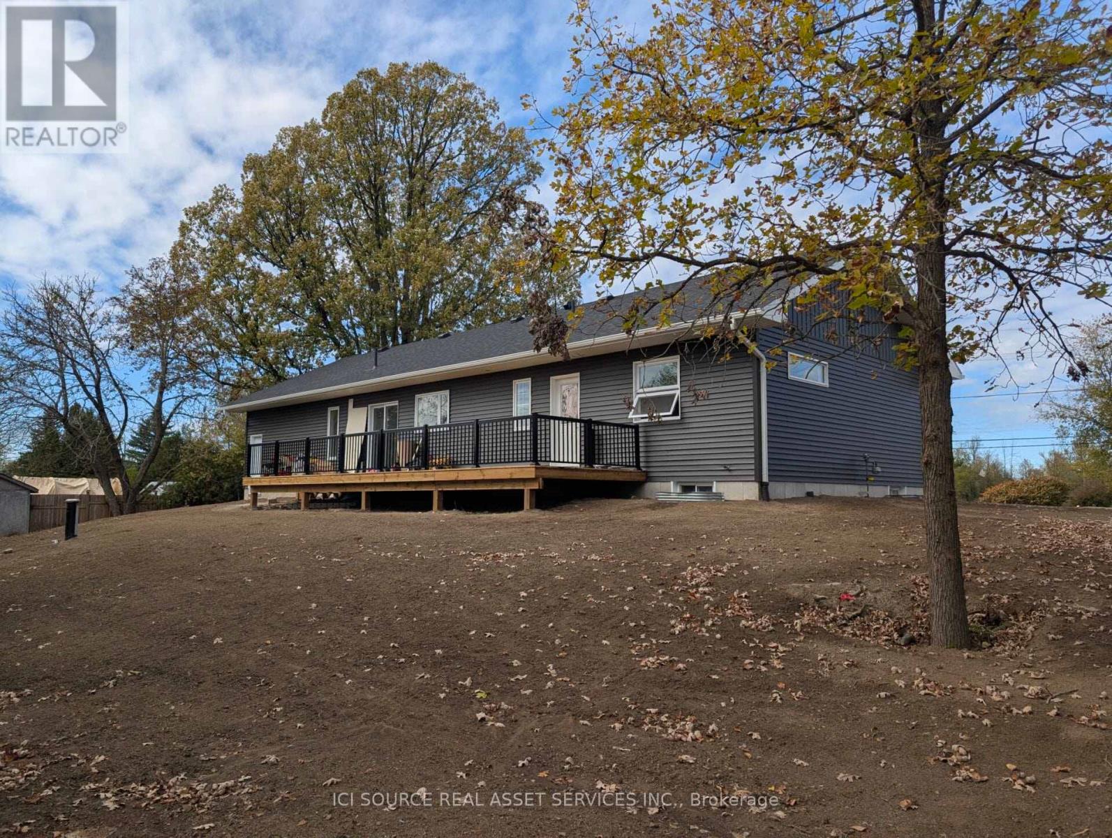 7367 Roger Stevens Drive, Montague, Ontario  K7A 4S6 - Photo 2 - X12707852