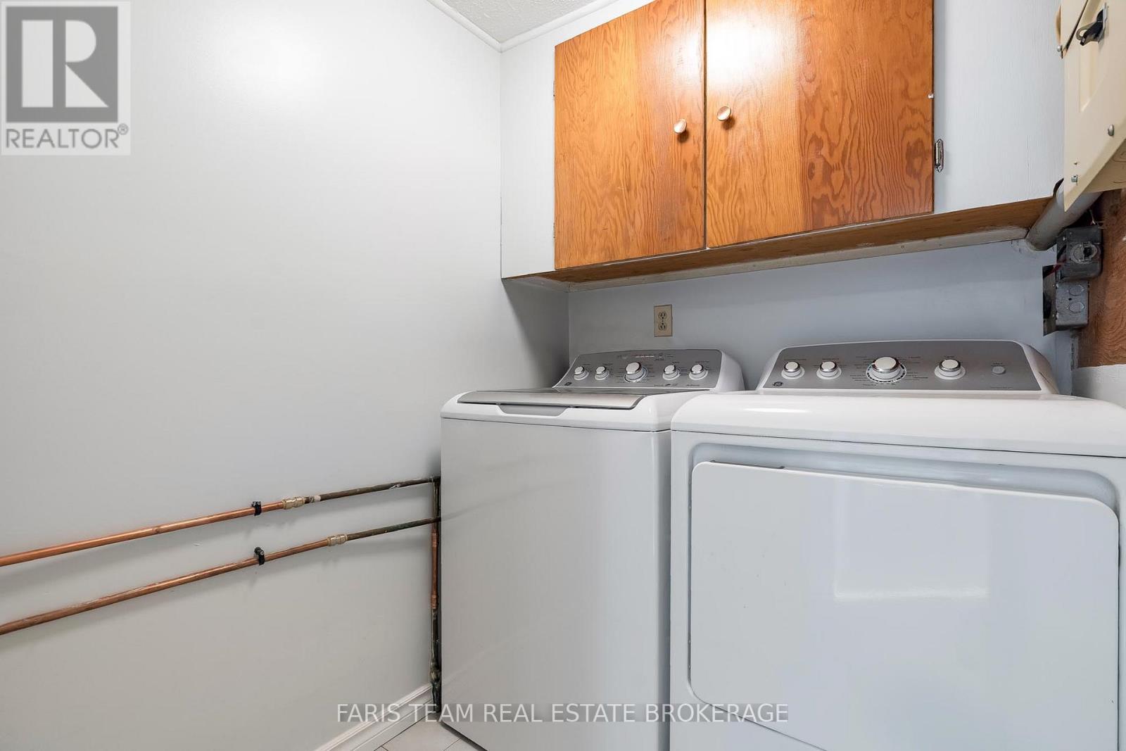 25 Ayling Reid Court, Wasaga Beach, Ontario  L9Z 2G5 - Photo 21 - S12691604