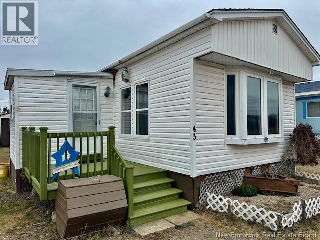 43 Marsh Avenue, Moncton, New Brunswick  E1G 1C6 - Photo 2 - NB131847