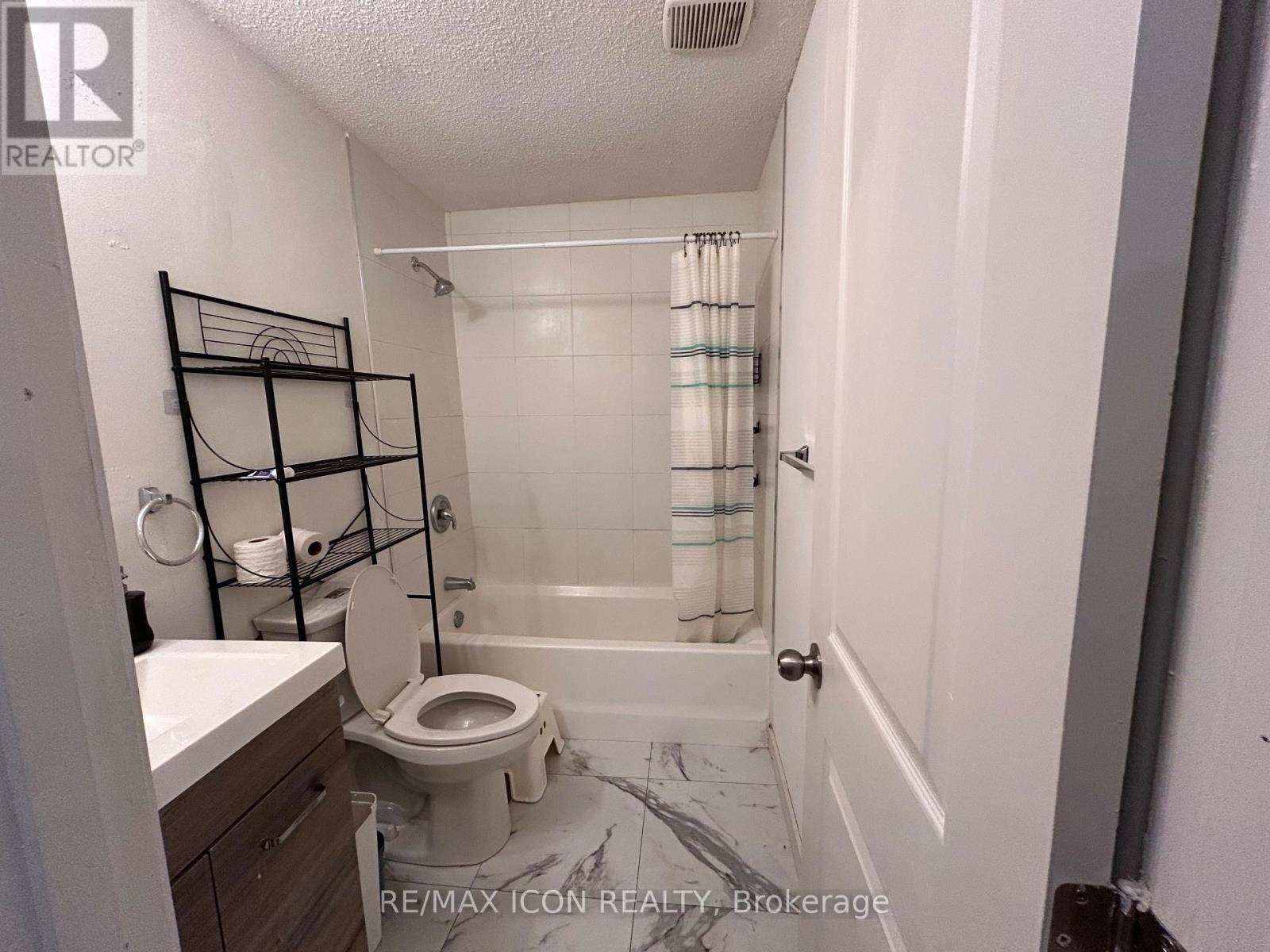 565 South Street, London East, Ontario  N6B 1C5 - Photo 9 - X12707874