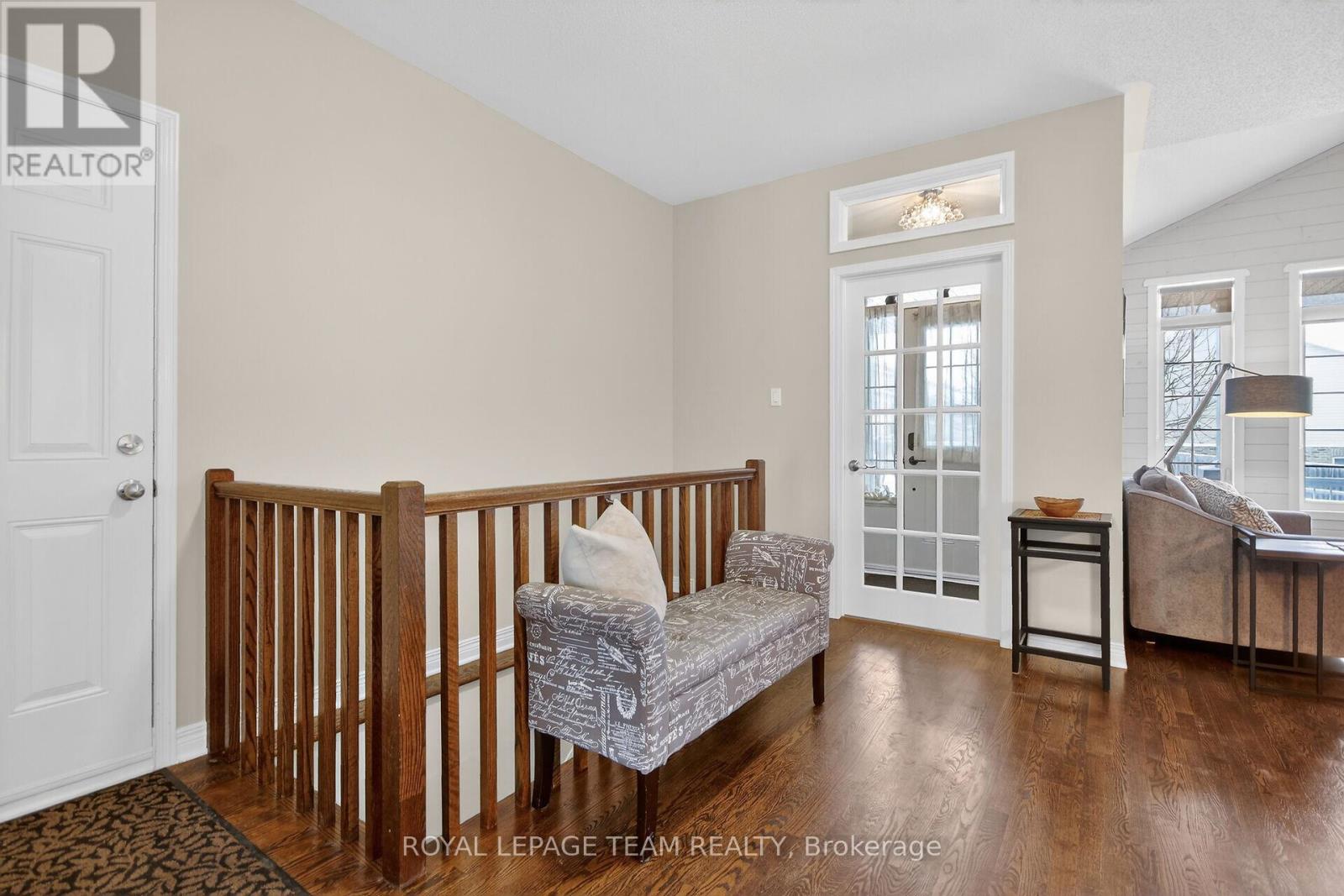 333 Antigonish Avenue, Ottawa, Ontario  K4A 0T9 - Photo 3 - X12707888