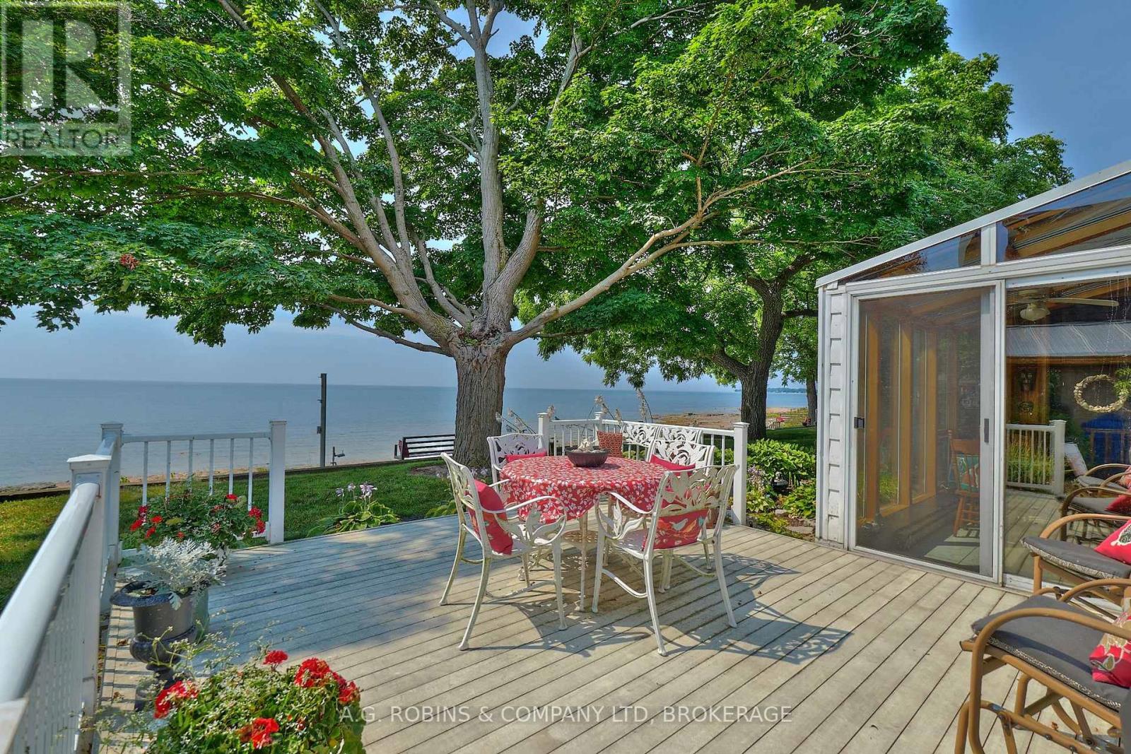 10773 Lakeshore Road, Wainfleet (Lakeshore), Ontario  L0S 1V0 - Photo 4 - X12707878