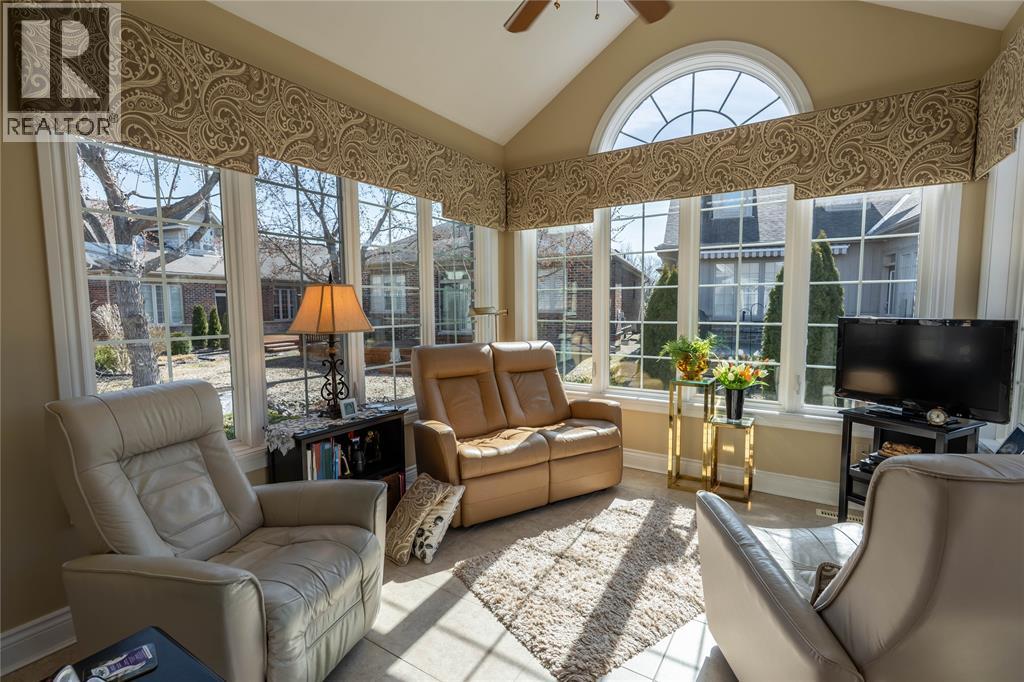 6746 St Andrews Circle, Plympton-Wyoming, Ontario  N0N 1E0 - Photo 15 - 26000834