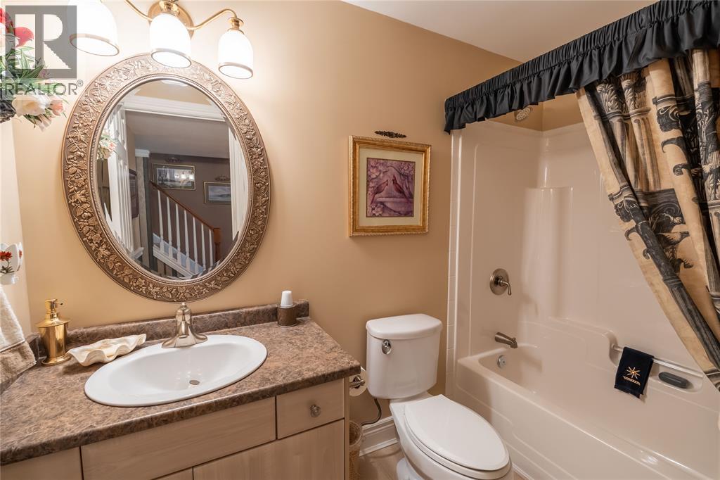 6746 St Andrews Circle, Plympton-Wyoming, Ontario  N0N 1E0 - Photo 32 - 26000831